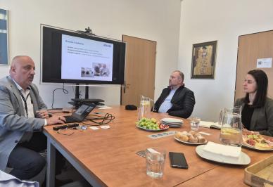 Hned po Velikonocích jsme otevřeli téma rozvoje Nábytkové banky